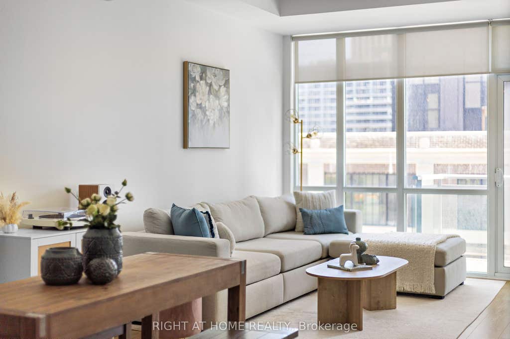 Photo of 116 George Street #N505, Toronto, ON M5A 3S2 (MLS # C13656232)