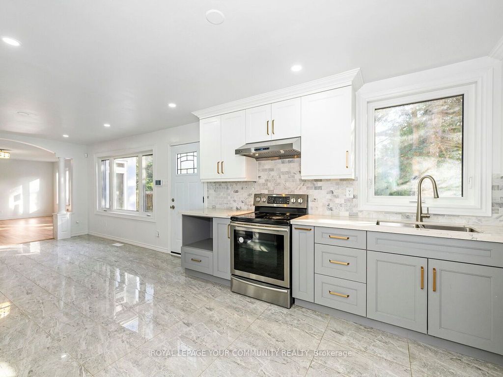 Photo of 4800 Herald Road, East Gwillimbury, ON L0G 1M0 (MLS # N12674888)