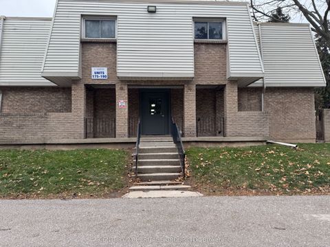 Photo of 17 Old Pine Trail #182, St. Catharines, ON L2M 6P9 (MLS # X12643142)