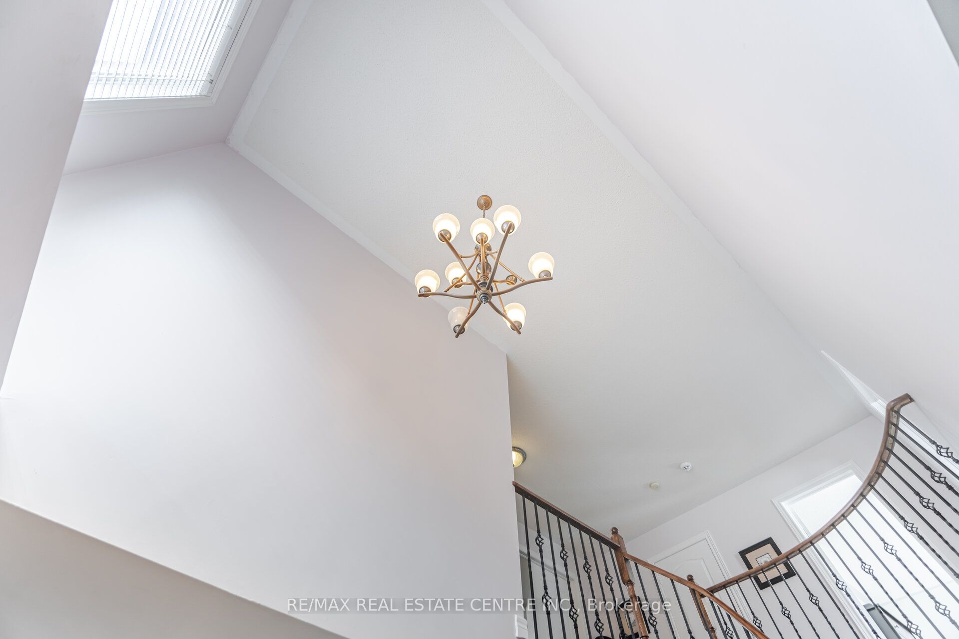 53 Wild Indigo Crescent