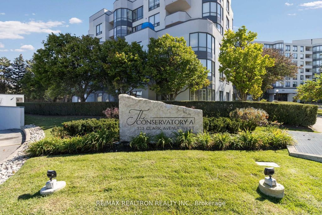 Photo of 333 Clark Avenue W #307, Vaughan, ON L4J 7K4 (MLS # N12707314)