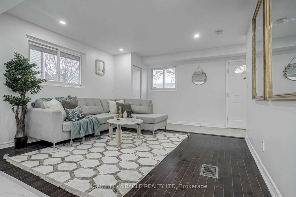 Photo of 33 Mosque Crescent, Toronto, ON M9V 4J1 (MLS # W12614658)