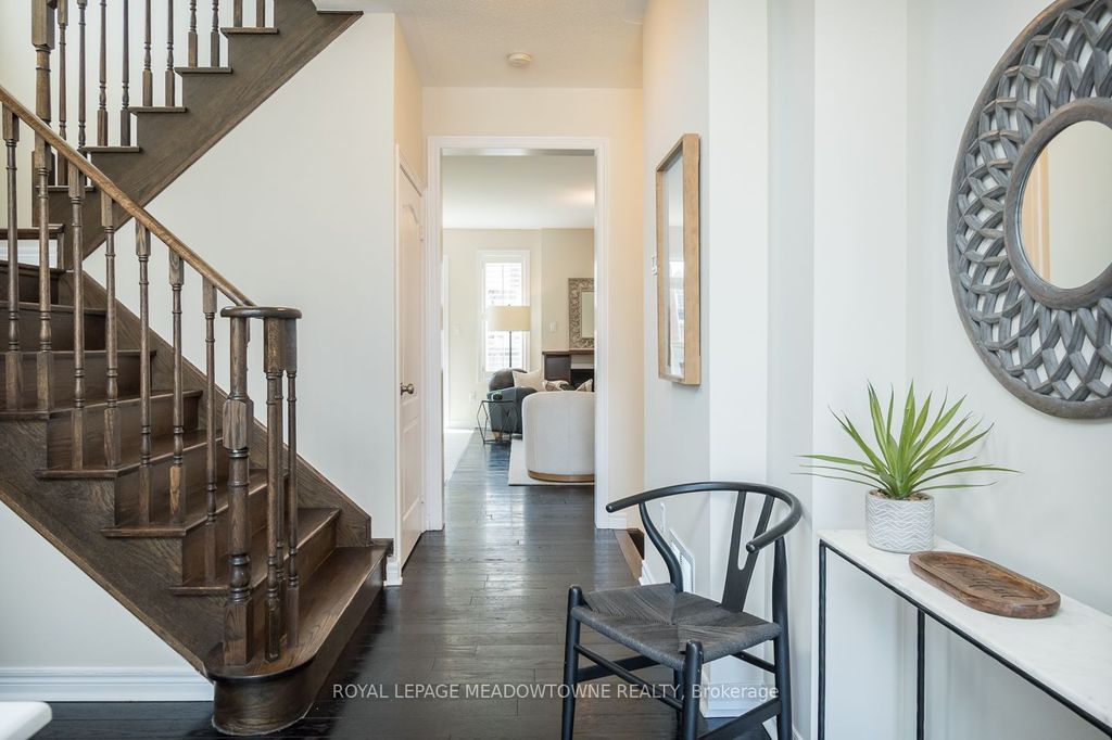 Photo of 496 Savoline Boulevard, Milton, ON L9T 7X3 (MLS # W13036060)