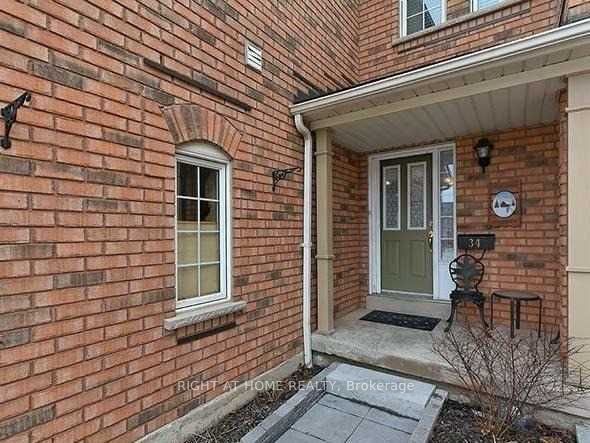 2665 Thomas Street 34