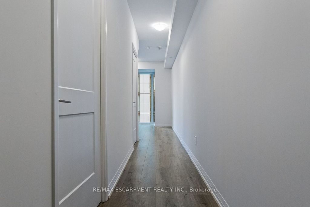 Photo of 28 Widmer Street #4021, Toronto, ON M5V 0T2 (MLS # C12673300)