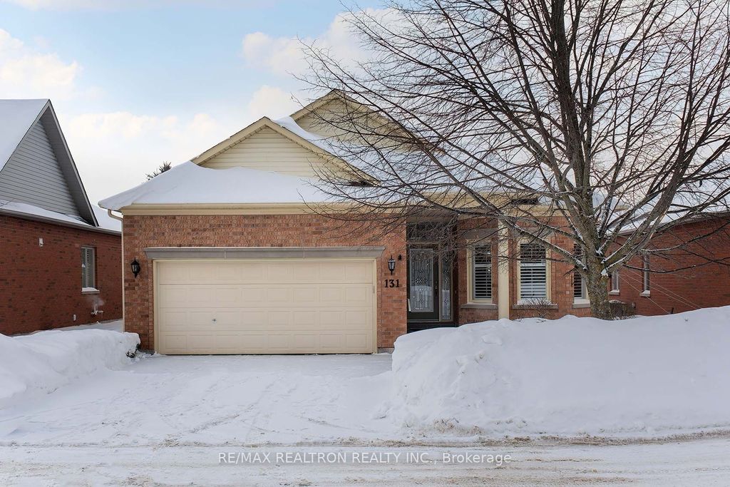 Photo of 131 Legendary Trail, Whitchurch-Stouffville, ON L4A 1N5 (MLS # N12769166)