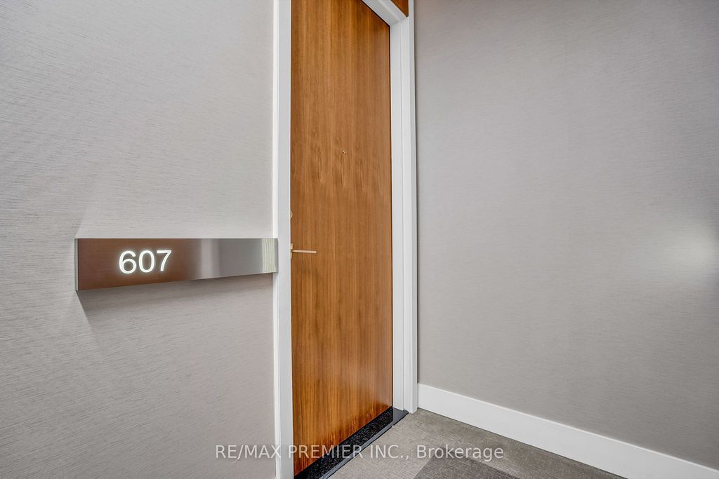 Photo of 111 St. Clair Avenue W #607, Toronto, ON M4V 1N5 (MLS # C12764346)