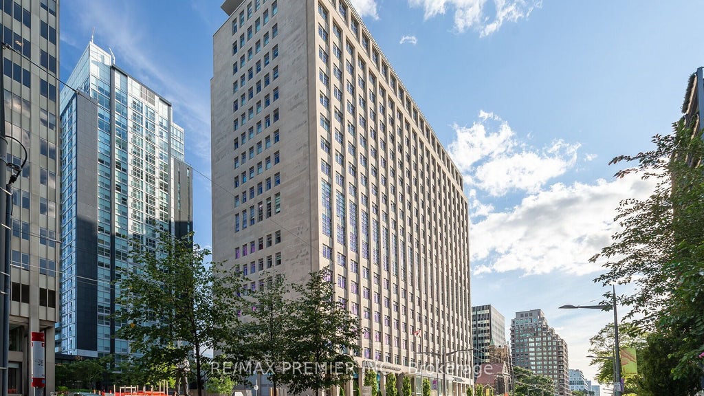 Photo of 111 St. Clair Avenue W #607, Toronto, ON M4V 1N5 (MLS # C12764346)