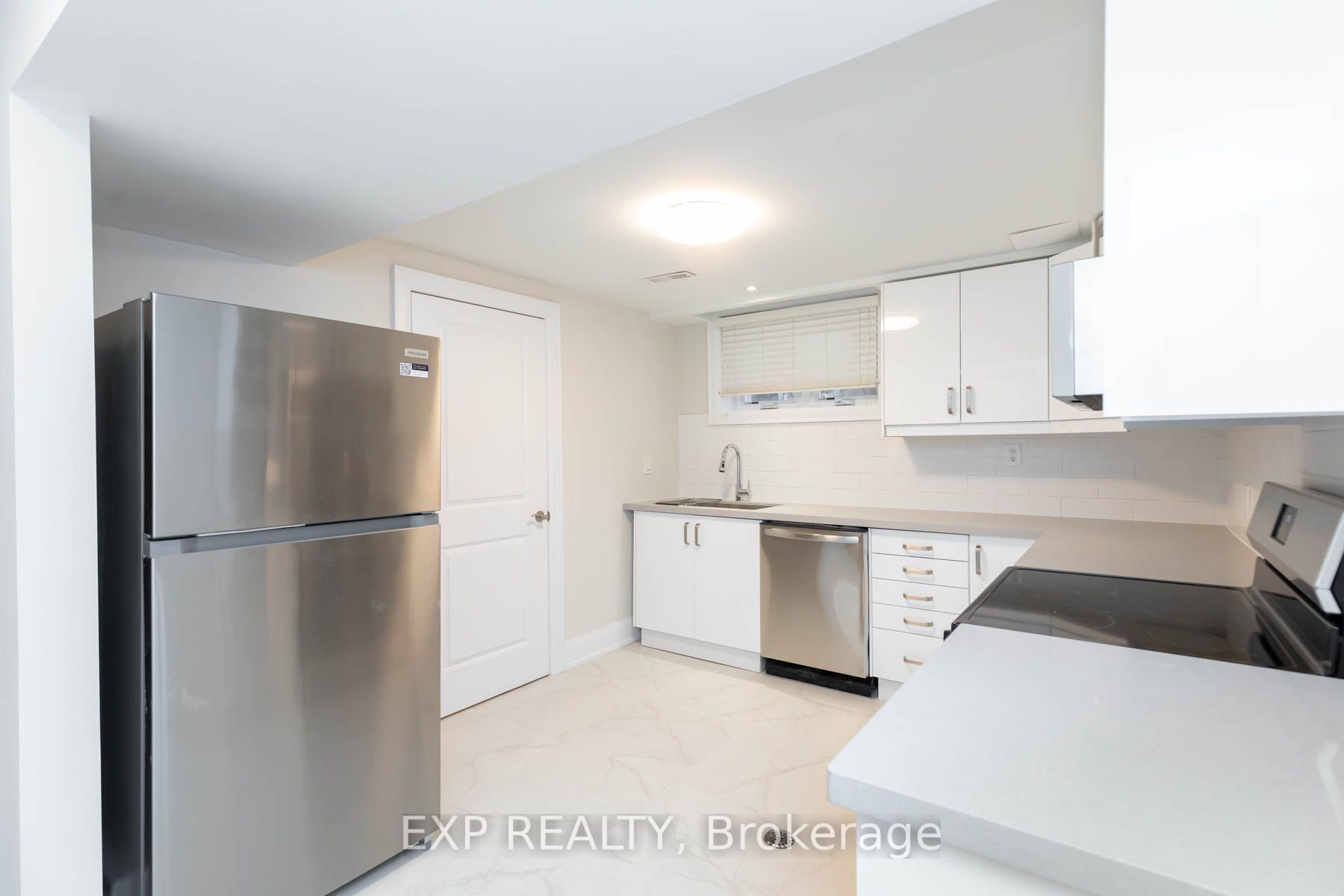 84 Laurel Avenue Unit B