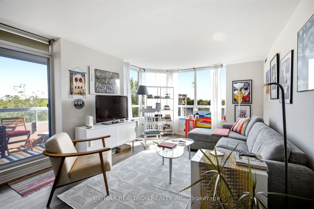 Photo of 2 Covington Road #609, Toronto, ON M6A 3E2 (MLS # C13816230)