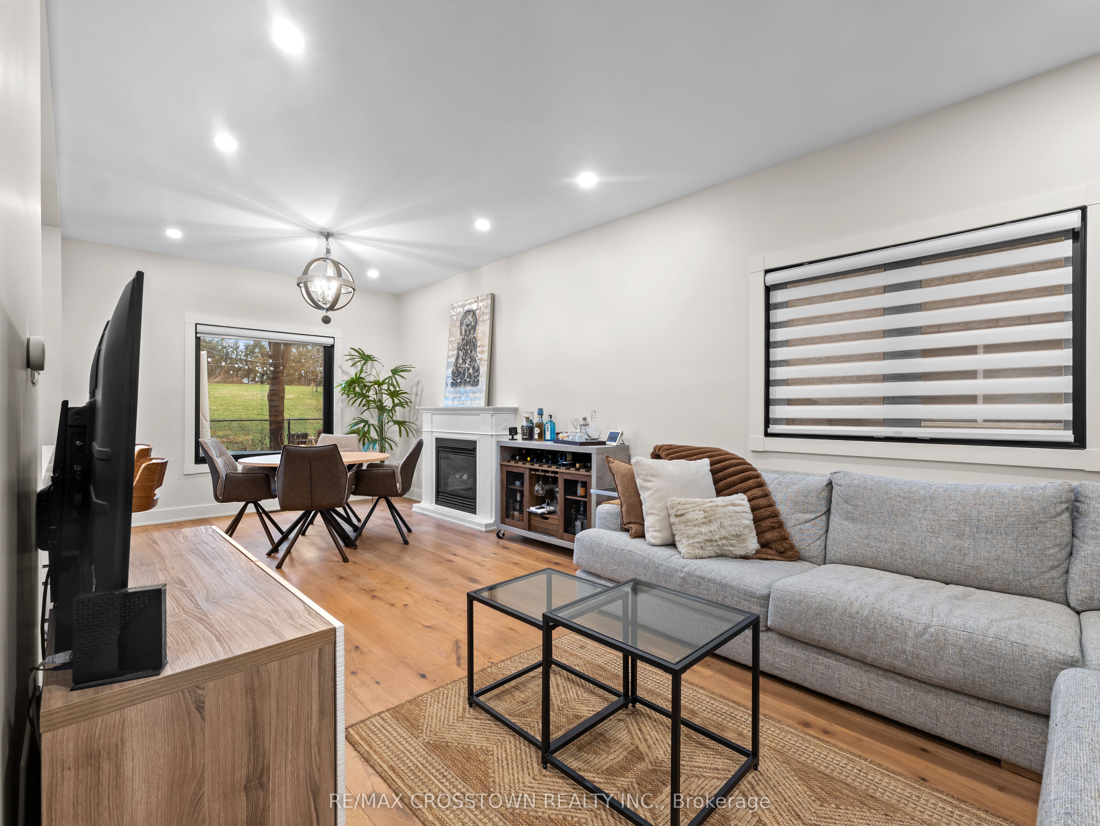 109 Golden Gate Circle