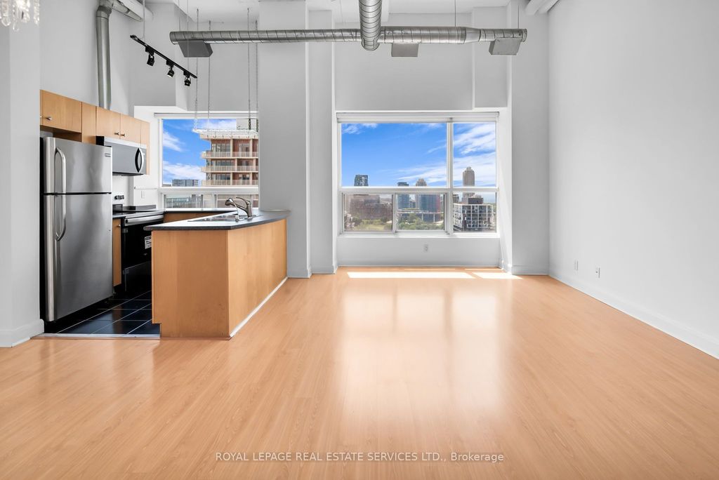 Photo of 700 King Street W #PH13, Toronto, ON M5V 2Y6 (MLS # C12398220)