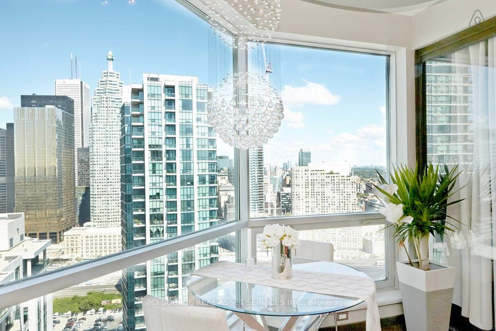 Photo of 10 Yonge Street #3604, Toronto, ON M5E 1R4 (MLS # C13758242)