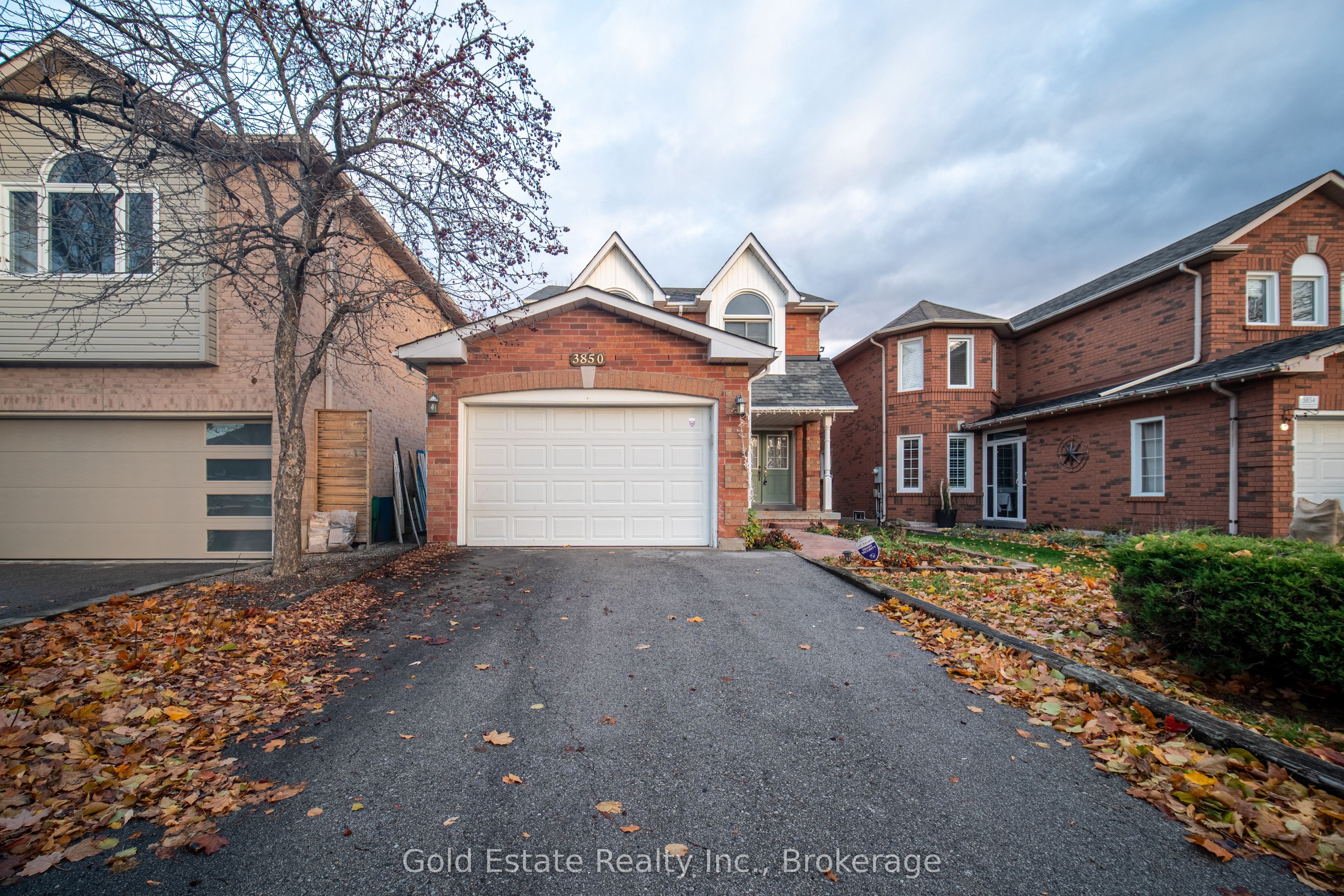 3850 Cedar Hedge Rise