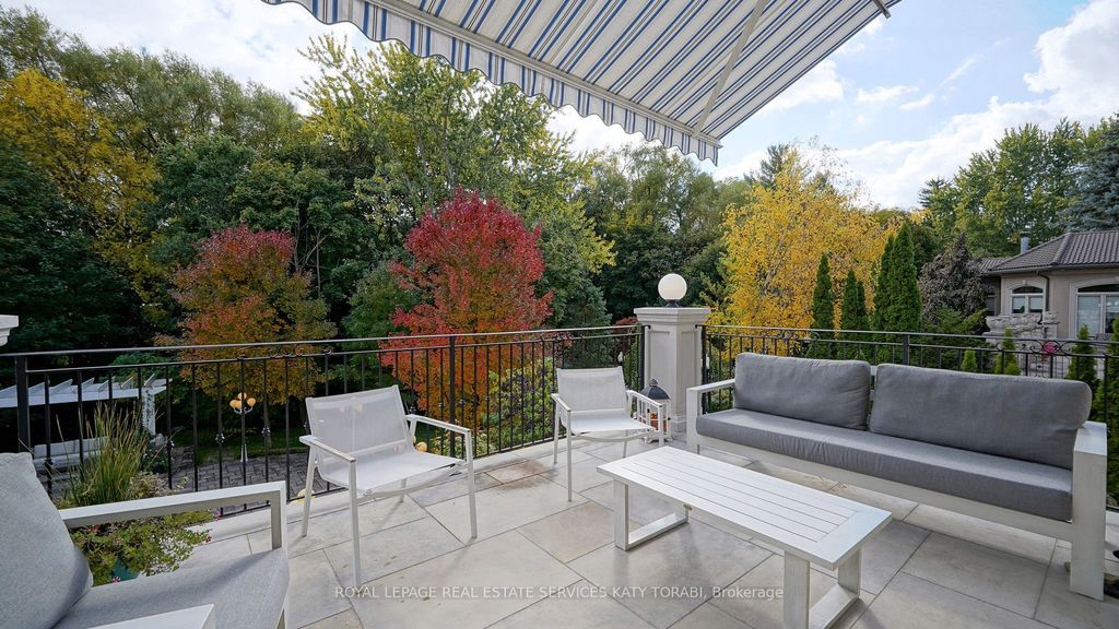 Photo of 101 Forest Heights Boulevard, Toronto, ON M2L 2K7 (MLS # C12485067)