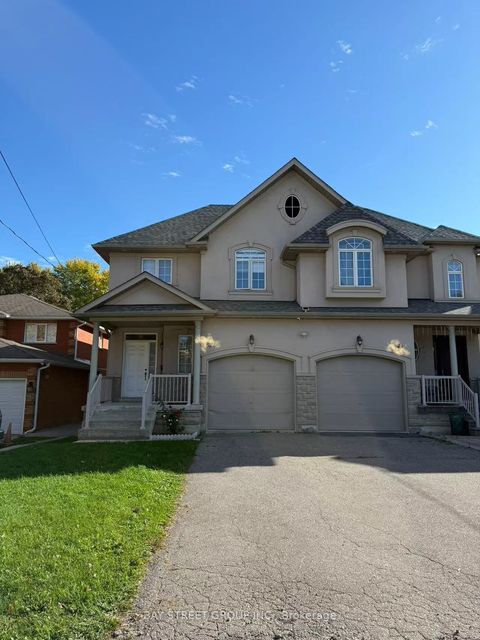 Bsmt 623 16th Avenue Richmond Hill ON L4C 7A8