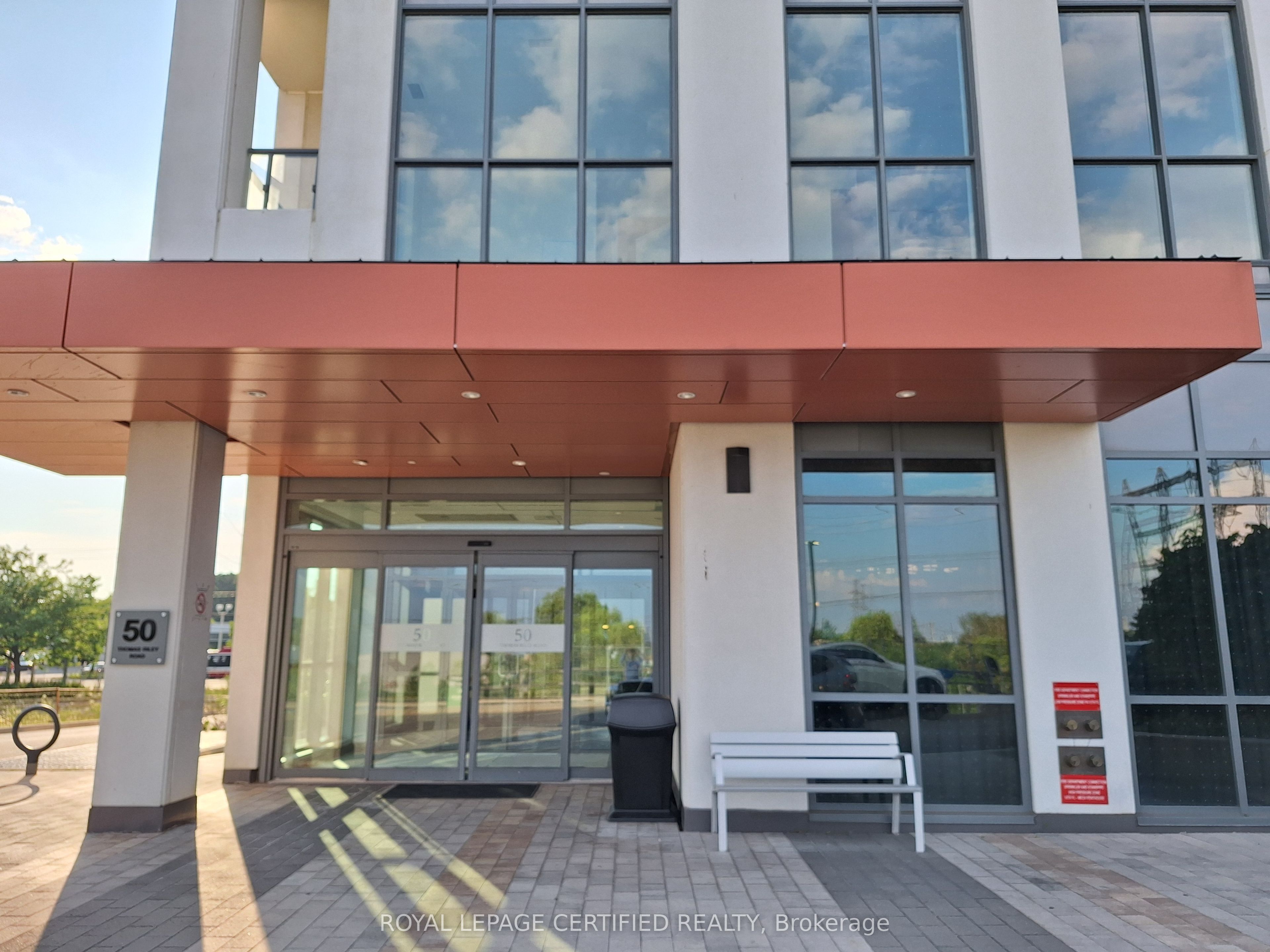 50 Thomas Riley Road 414