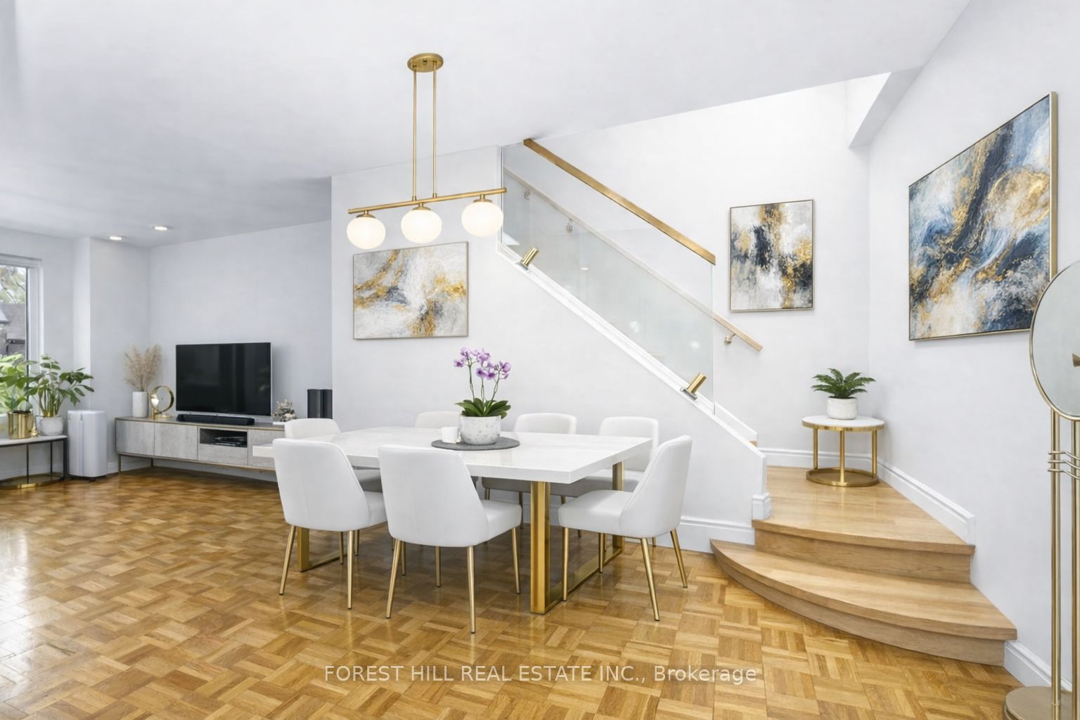 1046 Dovercourt Road