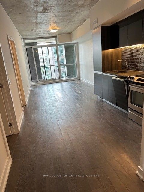 1190 Dundas Street E 510