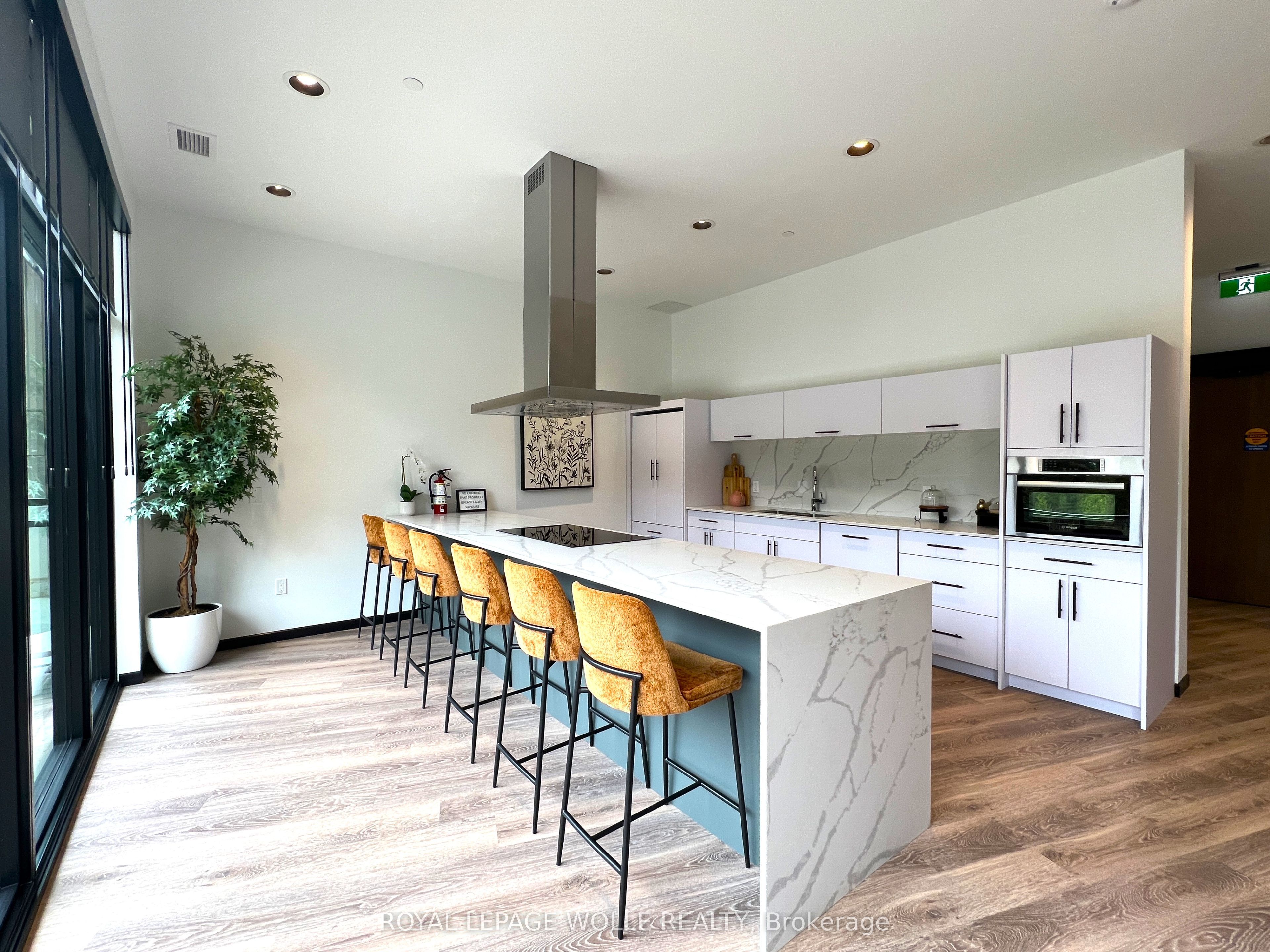 525 New Dundee Road 411