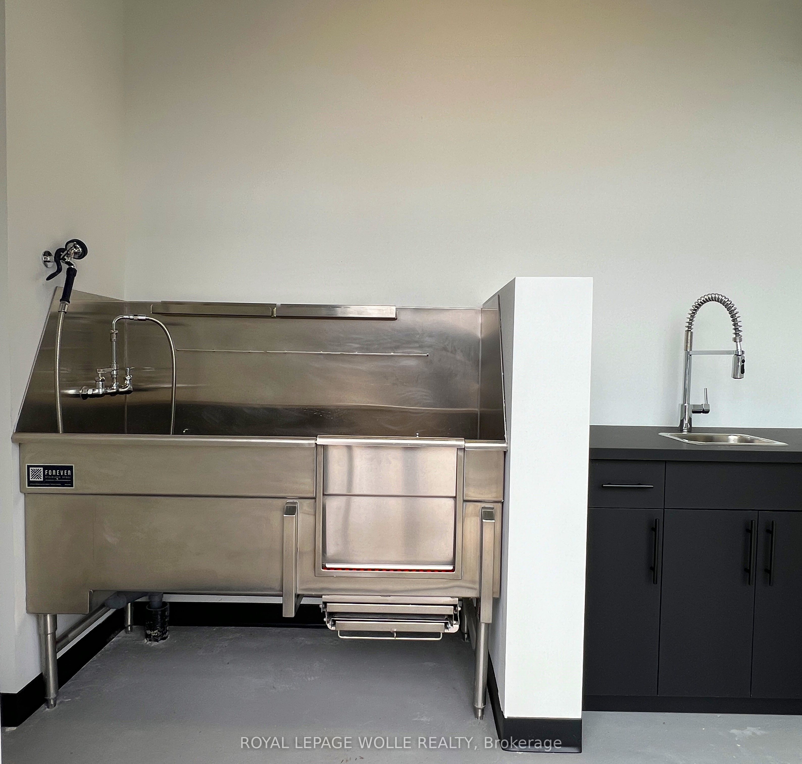 525 New Dundee Road 411