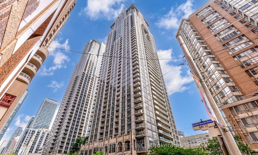 Photo of 761 Bay Street #2809, Toronto, ON M5G 2R2 (MLS # C13411114)