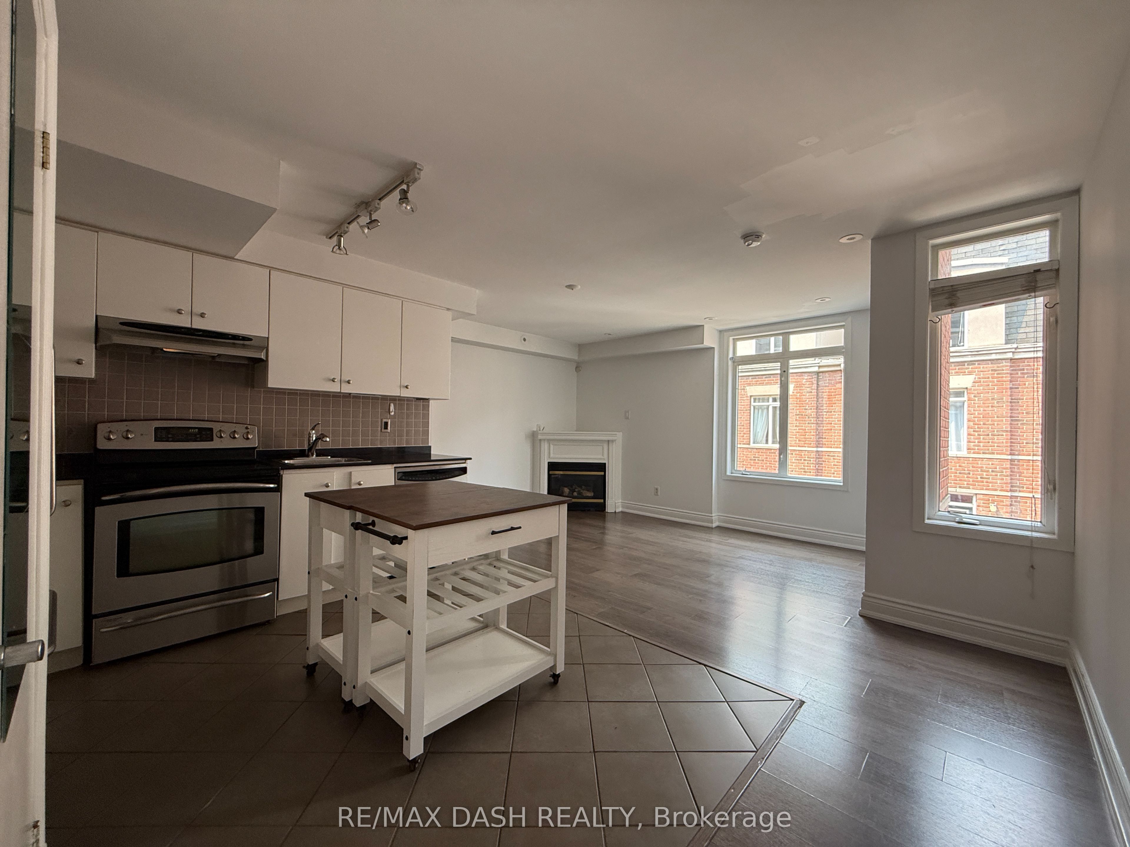 415 Jarvis Street 342