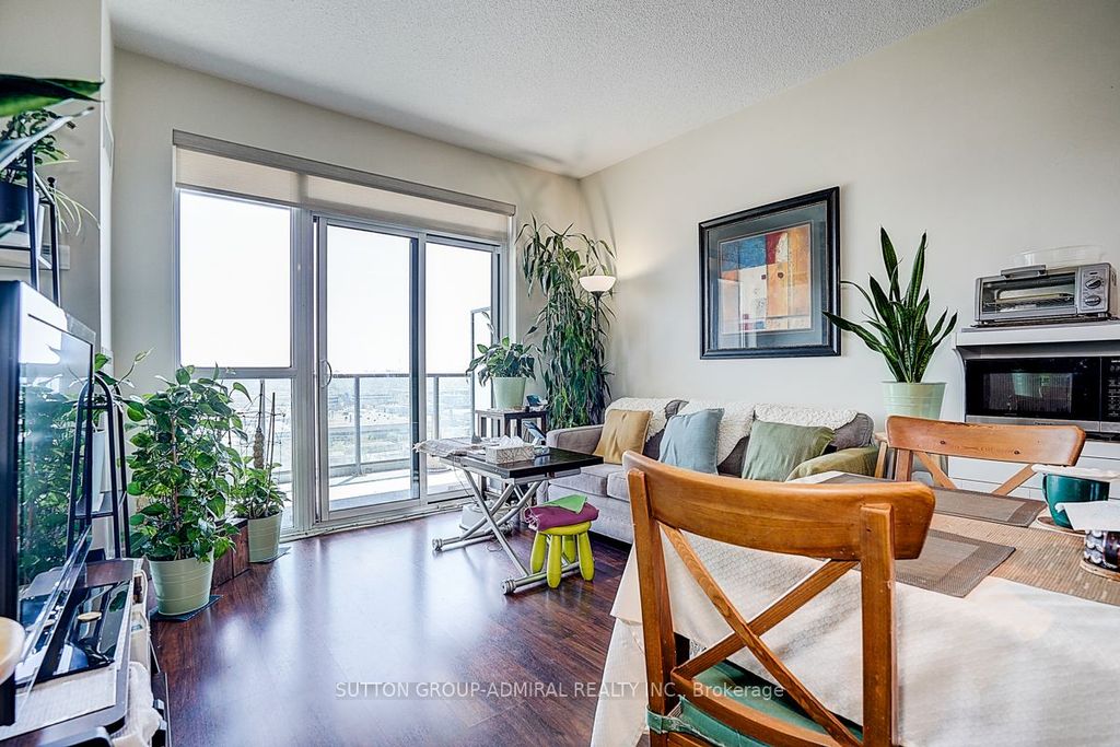 Photo of 35 Brian Peck Crescent #1413, Toronto, ON M4G 0A5 (MLS # C13088820)