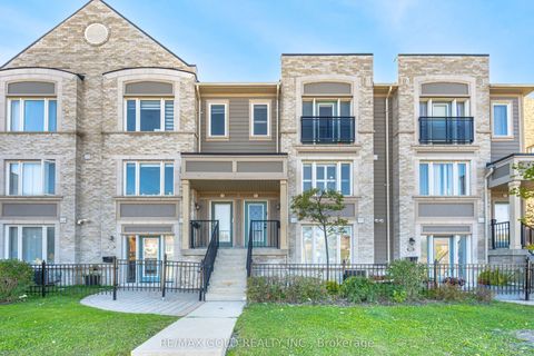 60 Fairwood Circle 51 Brampton ON L6R 0Y6