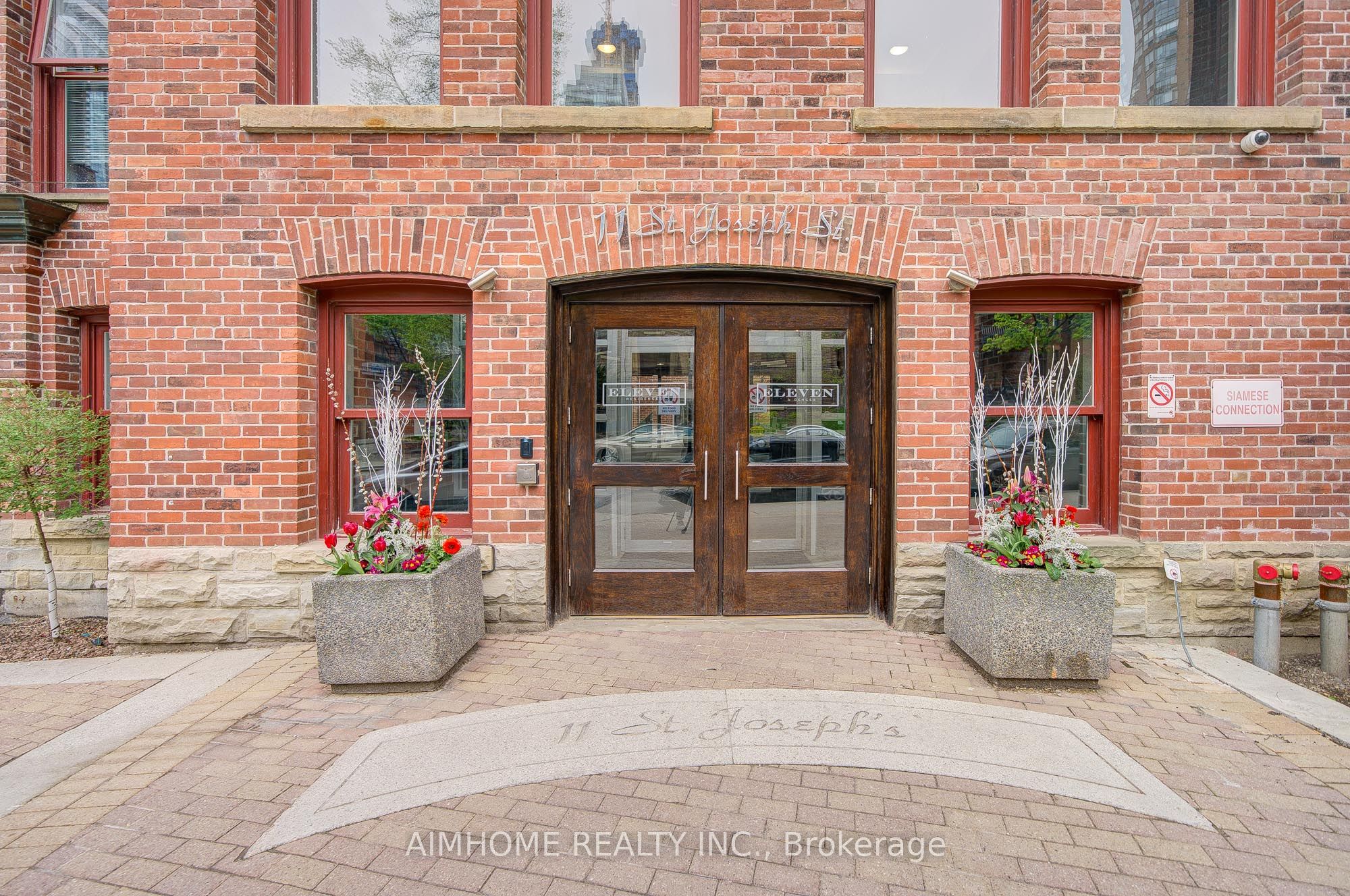 11 St Joseph Street 306