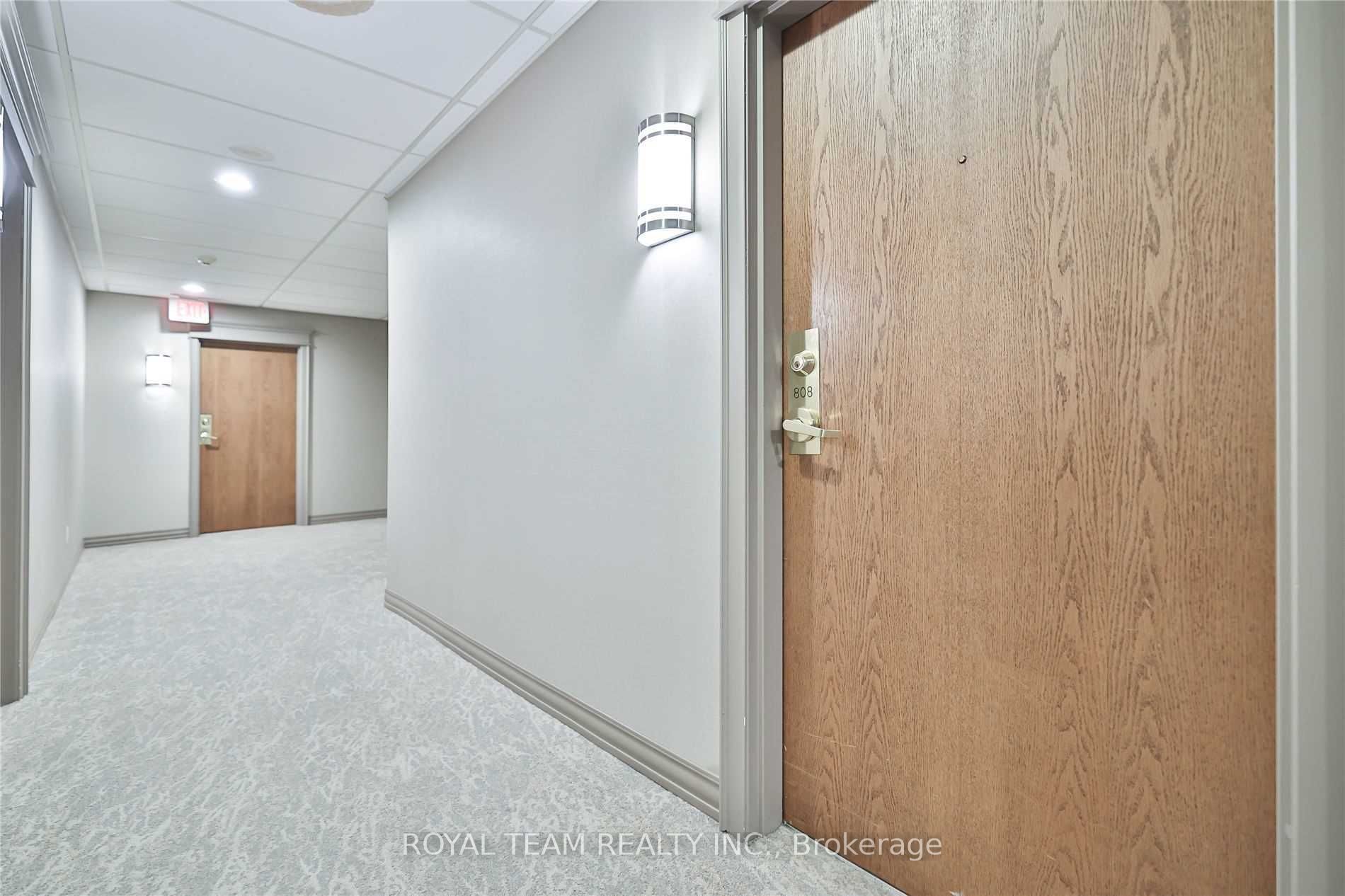 2 Maison Parc Court 808