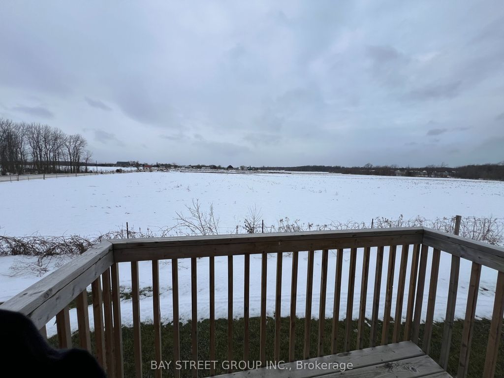 Photo of 4 Middleton Drive, Wasaga Beach, ON L9Z 0K9 (MLS # S12862696)
