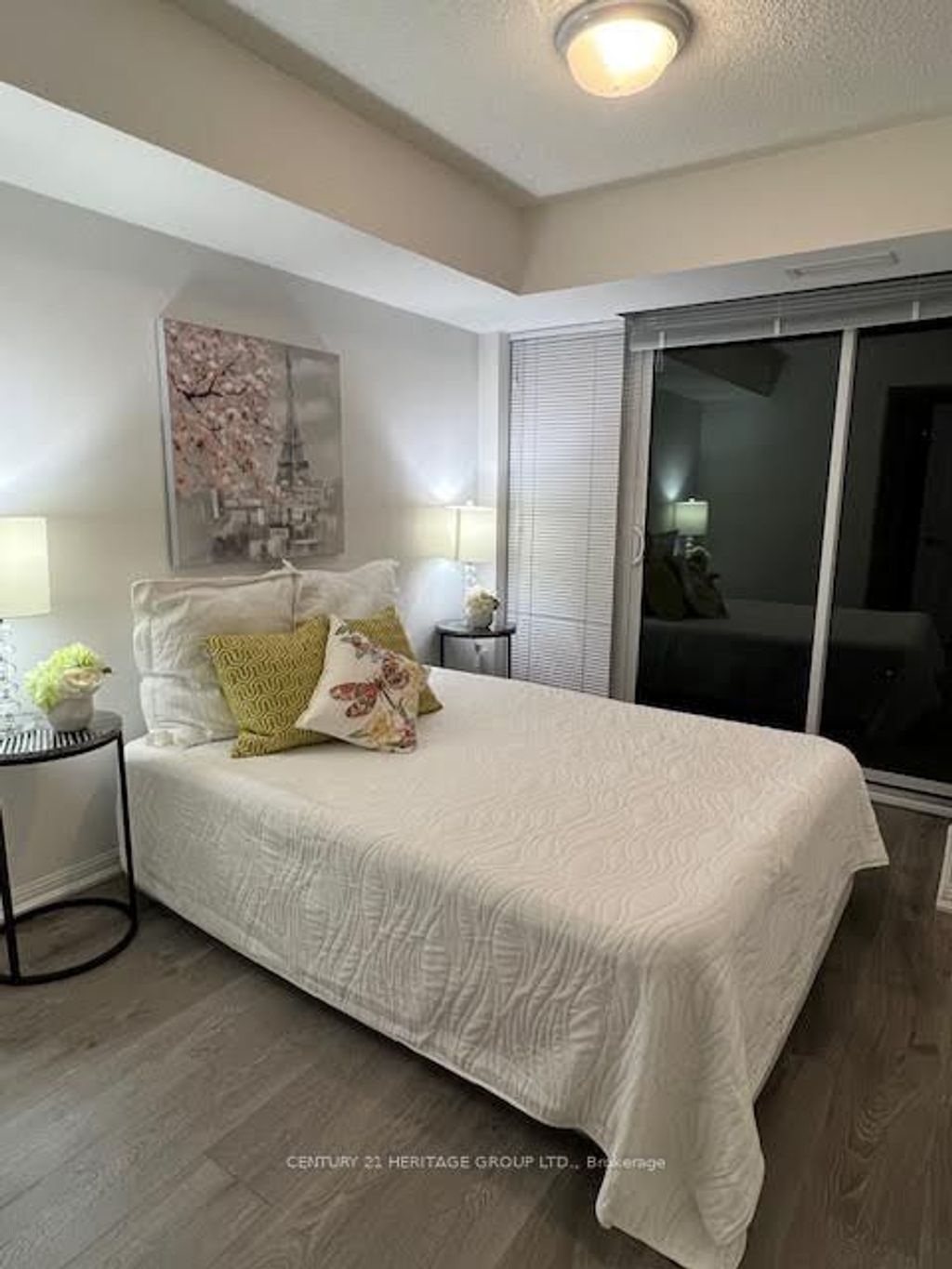 Photo of 400 Adelaide Street E #1015, Toronto, ON M5A 4S3 (MLS # C12453212)