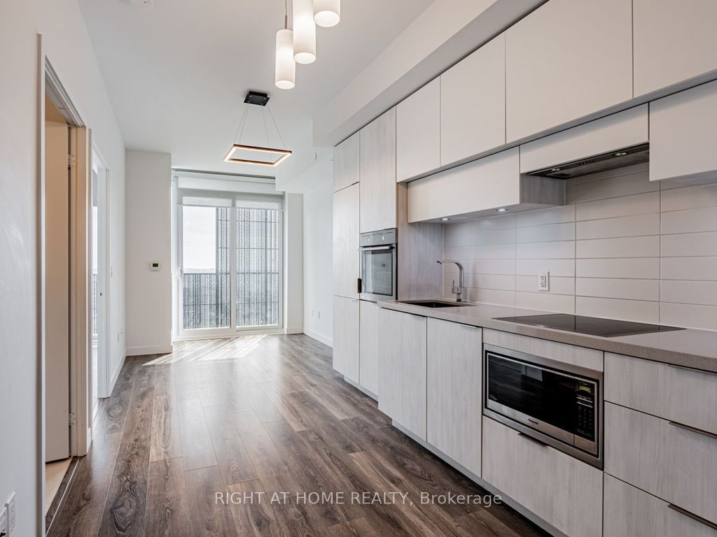 Photo of 8 Eglinton Avenue E #3809, Toronto, ON M4P 0C1 (MLS # C12284599)