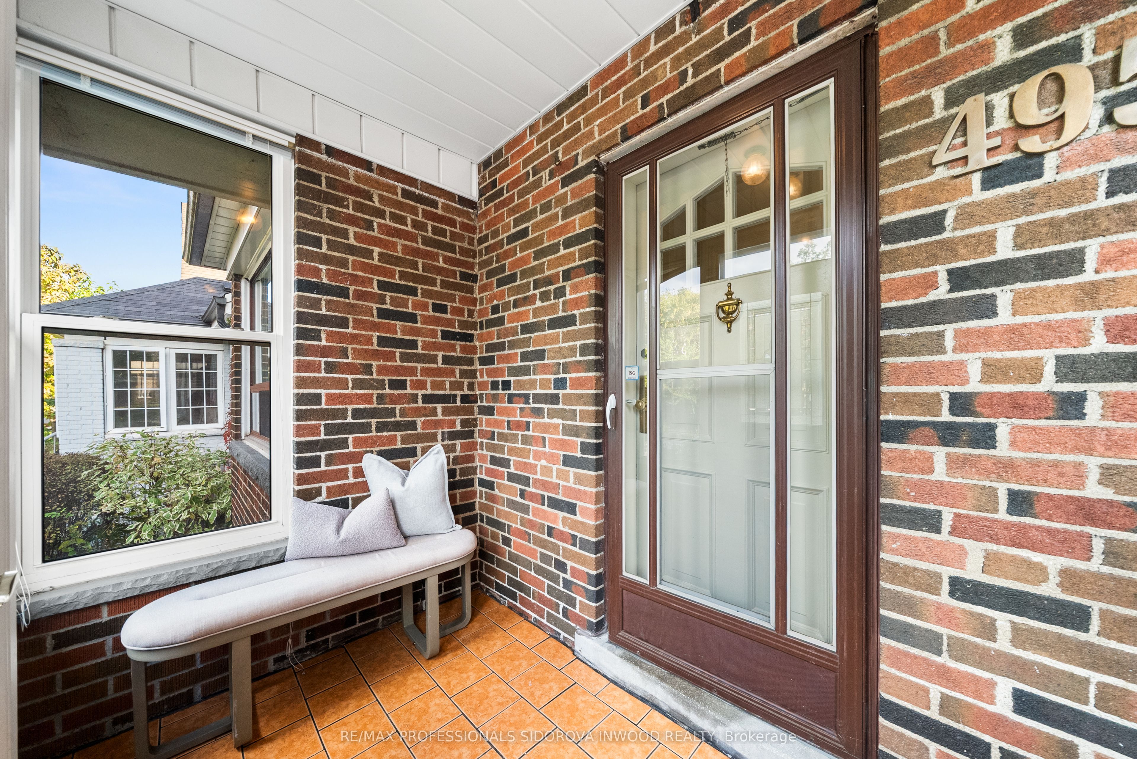 495 St Johns Road