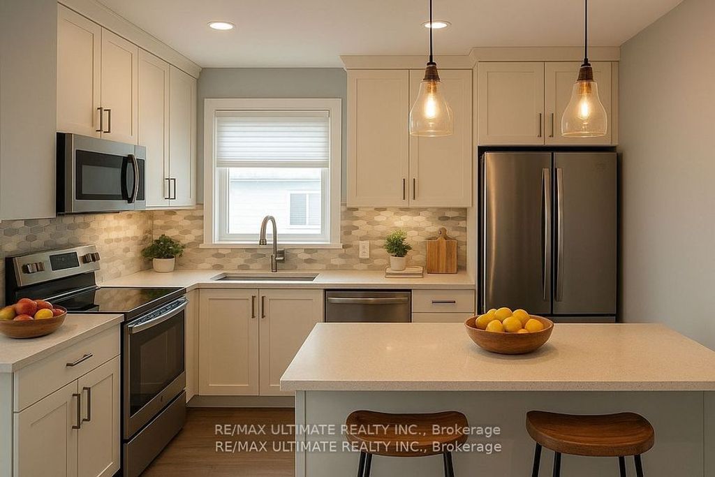 Photo of 10 COLUMBIA Street, St. Catharines, ON L2R 5H6 (MLS # X12652580)