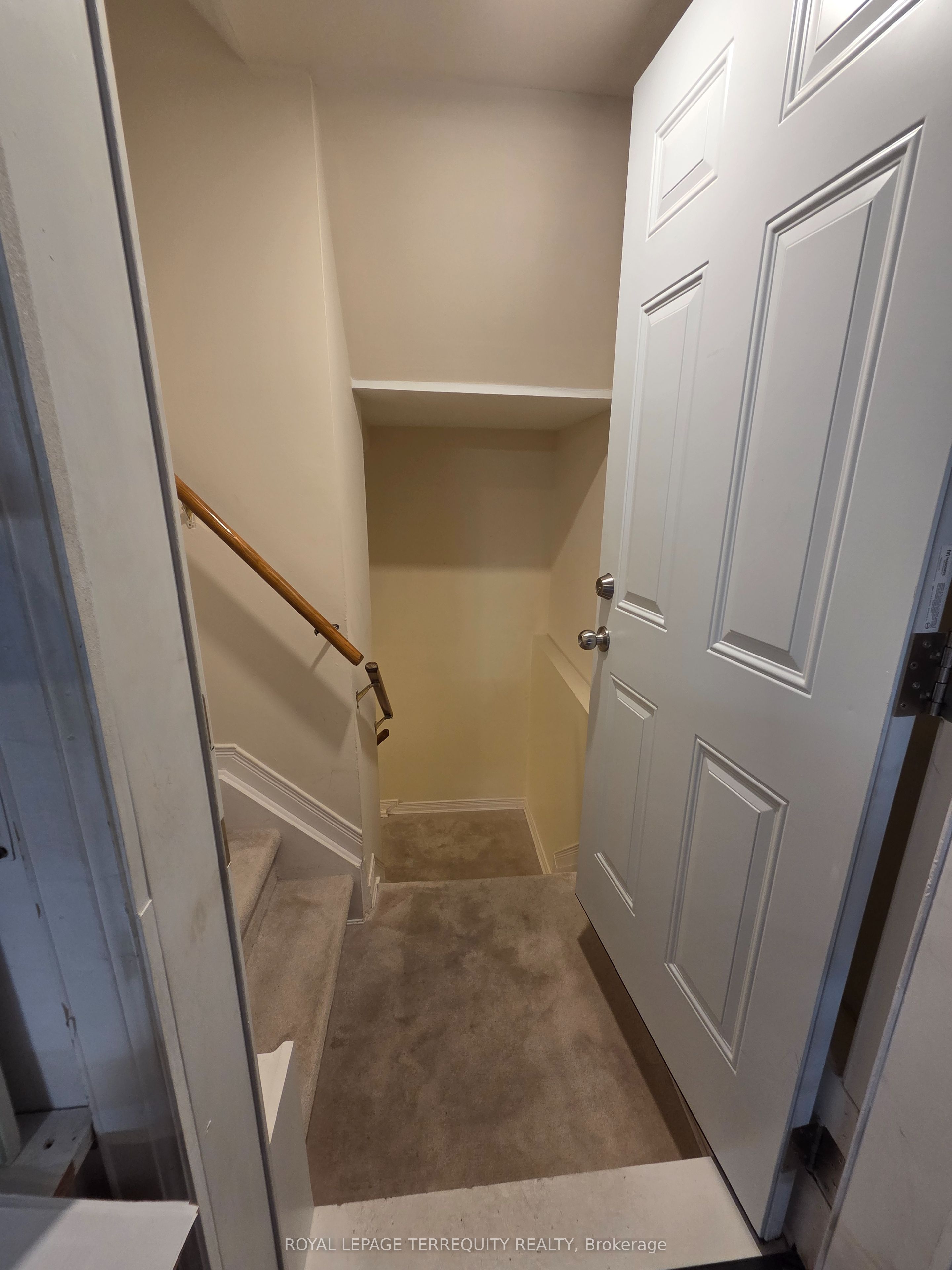 16 Royal Chapin Crescent Bsmt
