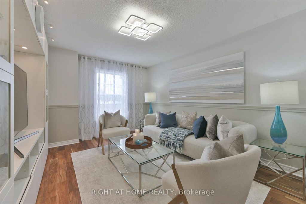 Photo of 61 Milloy Place, Aurora, ON L4G 7L2 (MLS # N12814070)