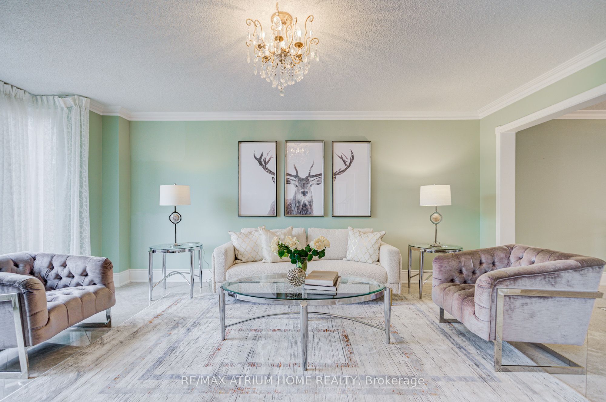 70 Strathearn Avenue