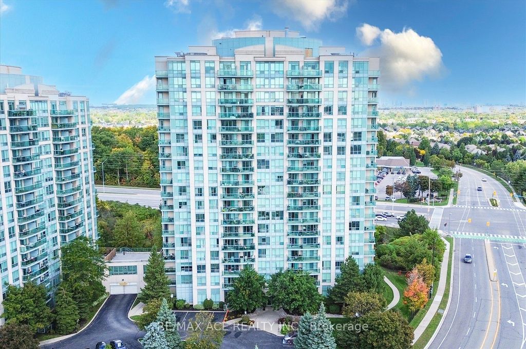 Photo of 2545 Erin Centre Boulevard #1803, Mississauga, ON L5M 6Z9 (MLS # W12457850)