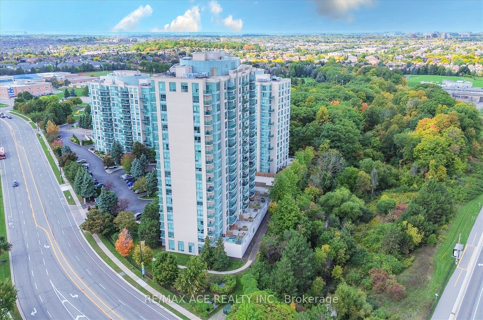 2545 Erin Centre Boulevard 1803