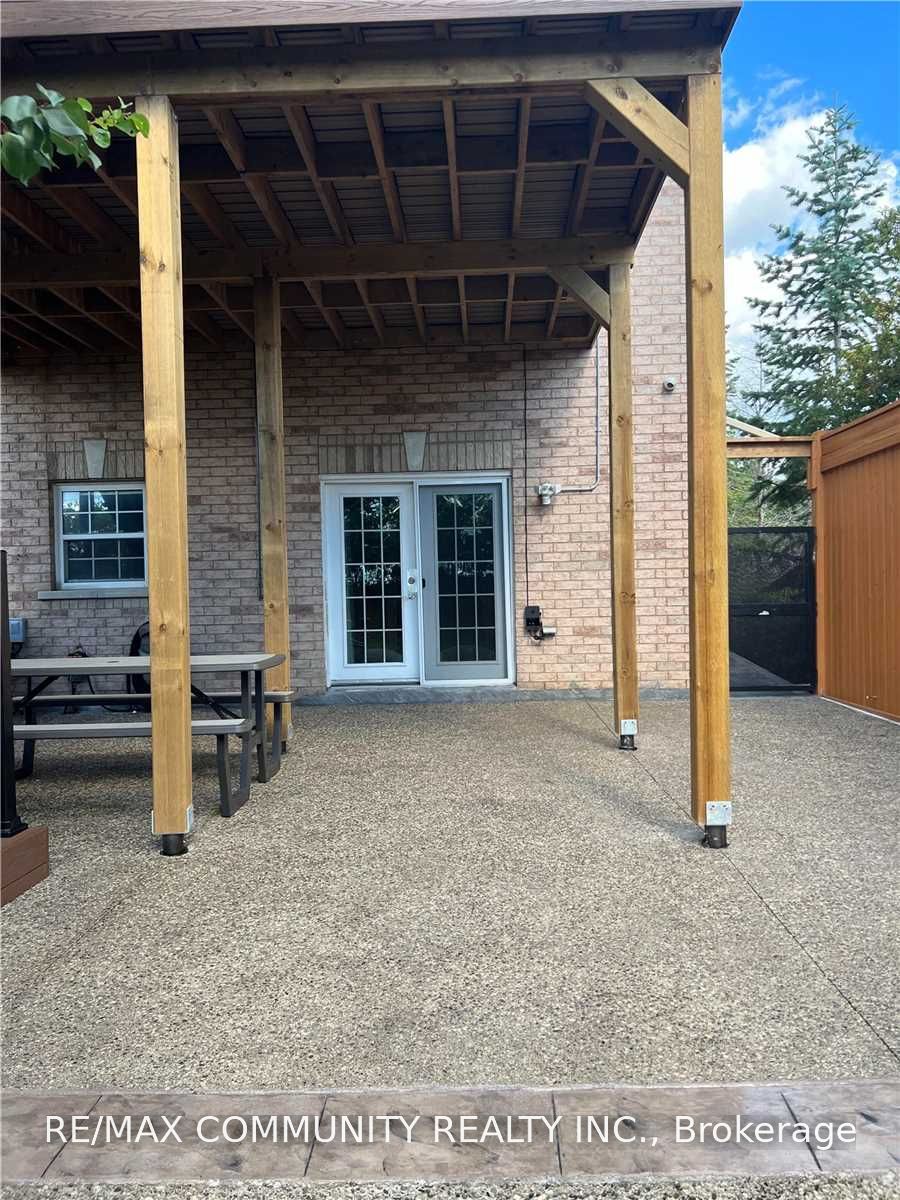 38 Bestview Crescent BSMT