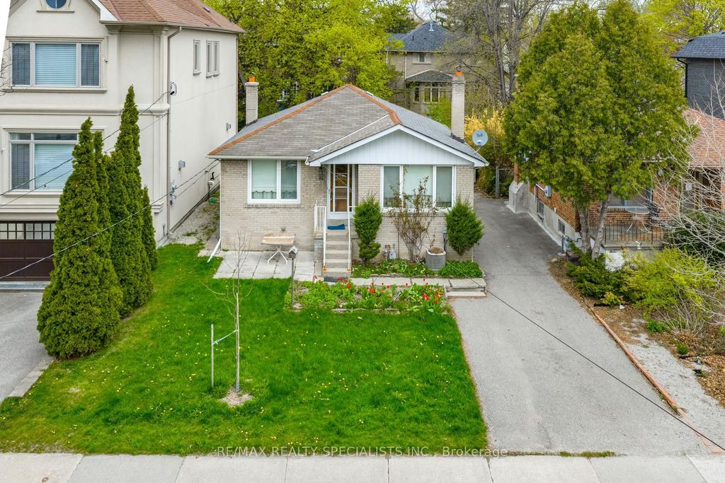 Photo of 54 Marmion Avenue, Toronto, ON M5M 1Y1 (MLS # C13092464)