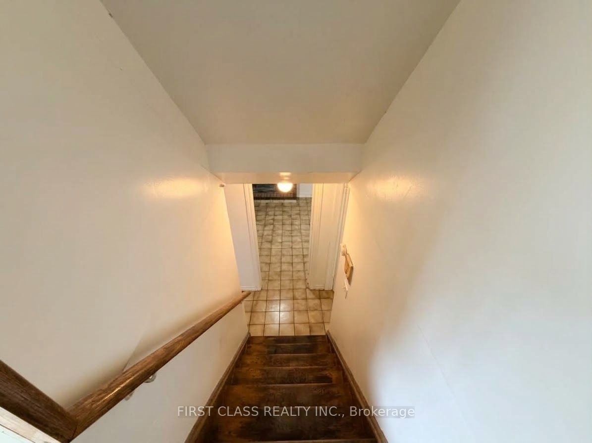 53 Euclid Avenue Unit 1