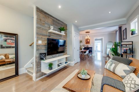 138 Woodmount Avenue Toronto ON M4C 3Y8