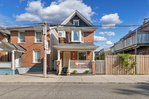 25 Norwood Terrace Toronto ON M4E 2H2