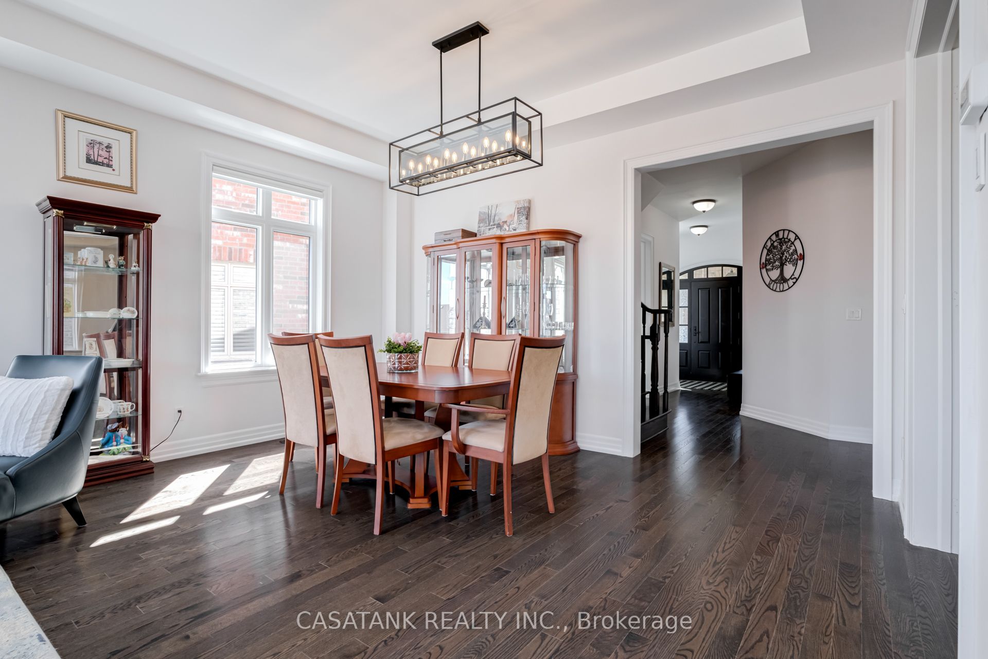 35 Foxtail Court
