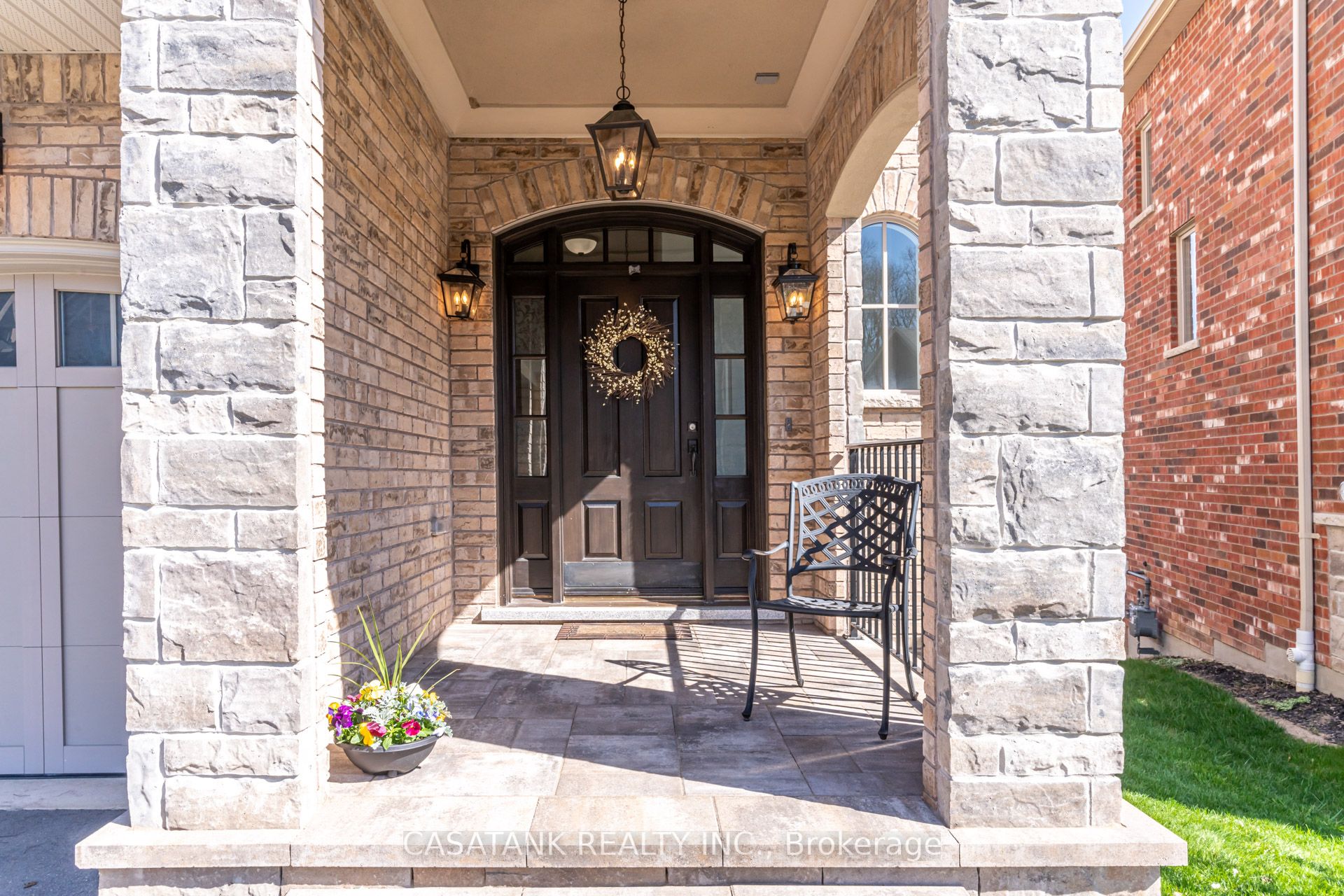 35 Foxtail Court