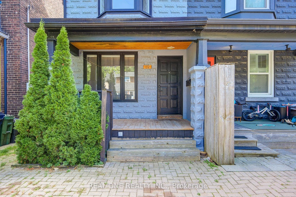 Photo of 19 Battenberg Avenue, Toronto, ON M4L 1J7 (MLS # E13831404)
