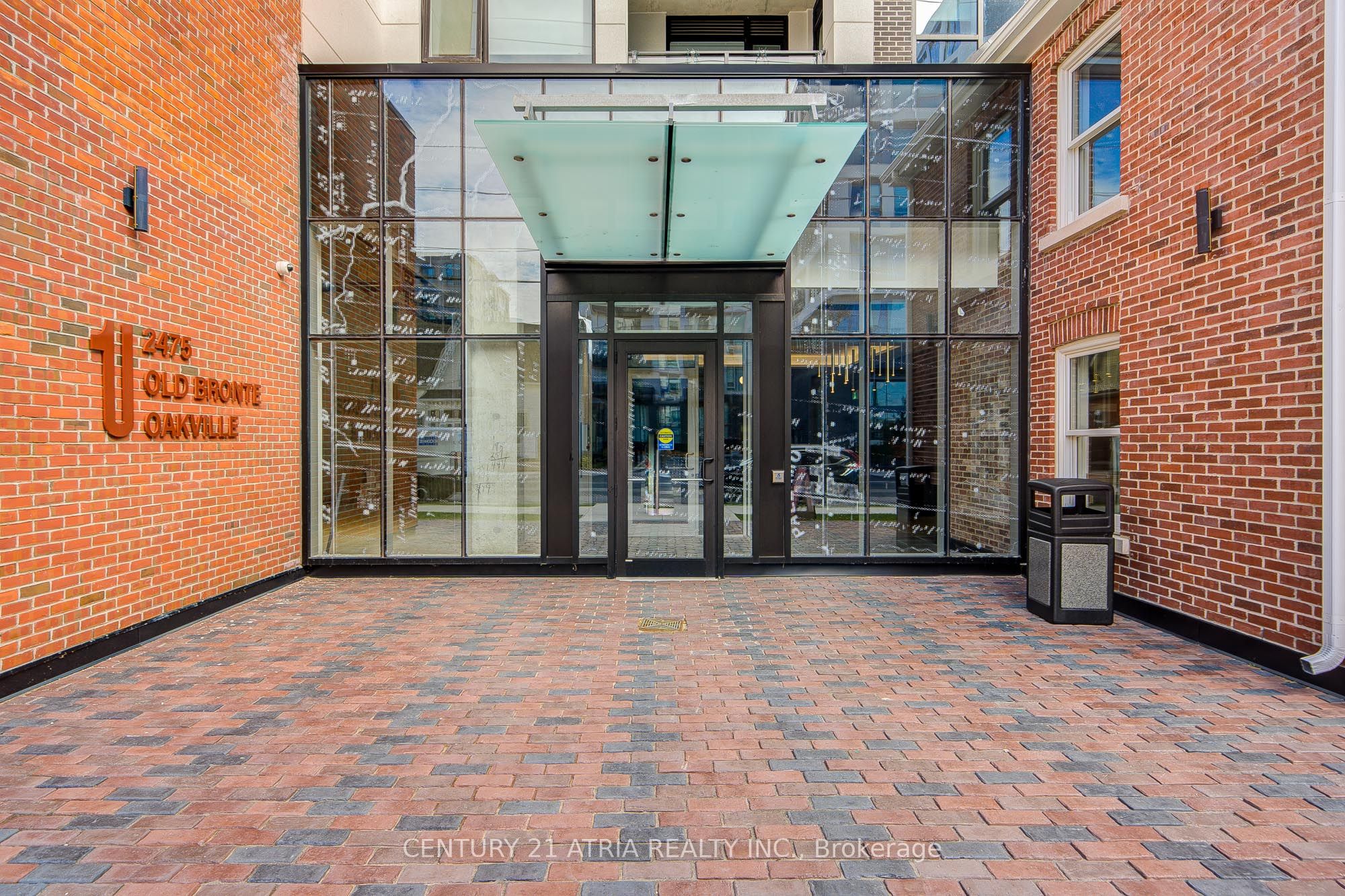 2475 Old Bronte Road 804